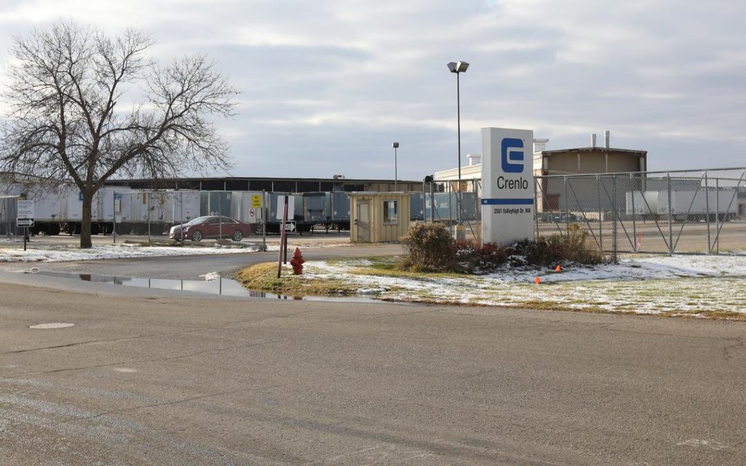 Union accuses Crenlo of threatening to close Rochester plants only for greed, not for survival