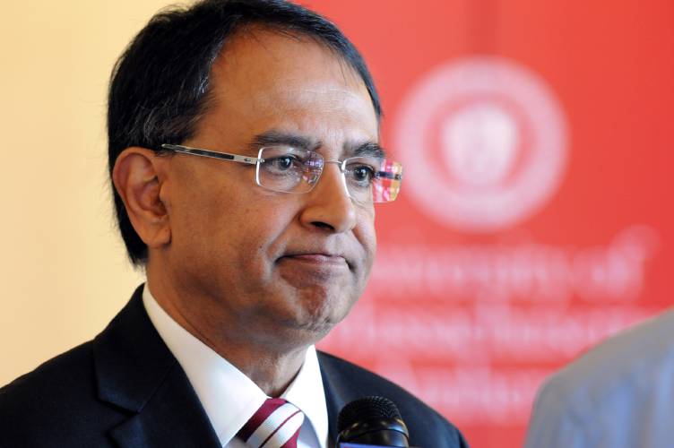 UMass union votes no confidence in chancellor over outbreak