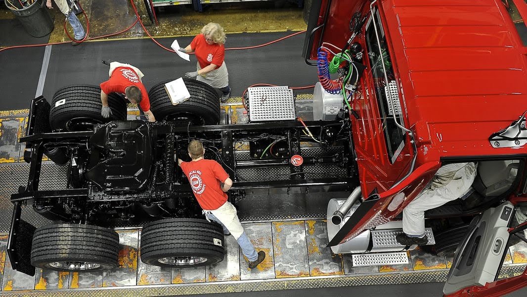 Navistar to increase production in Springfield, bring back laid off workers