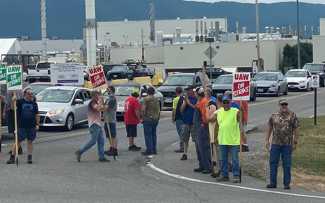 Volvo Trucks, UAW reach tentative agreement