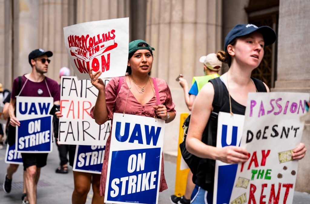 HarperCollins Workers Go On Strike Because “Passion Doesn’t Pay the Rent”